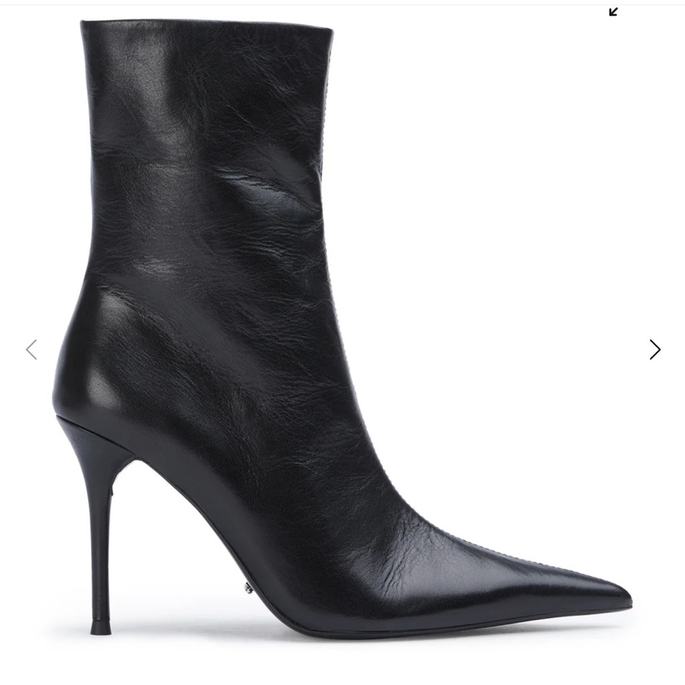 Tony Bianco - Freddie BLACK VINTAGE Booties - size 6